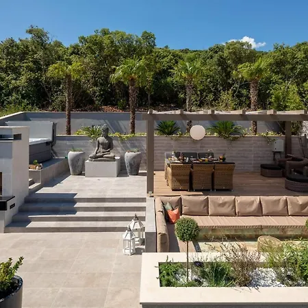 Вилла Buddha Bay Zrnovo