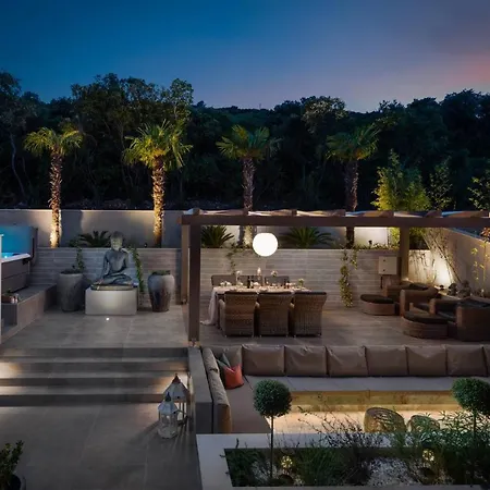 Вилла Buddha Bay Zrnovo