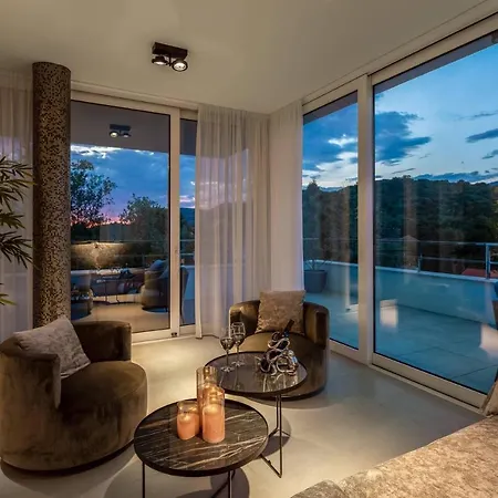 Вилла Buddha Bay Zrnovo