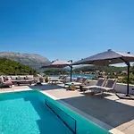 Buddha Bay Zrnovo