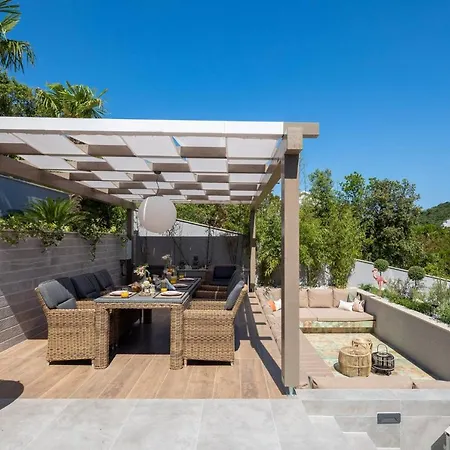 Βίλα Buddha Bay Zrnovo