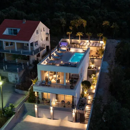 Buddha Bay Villa