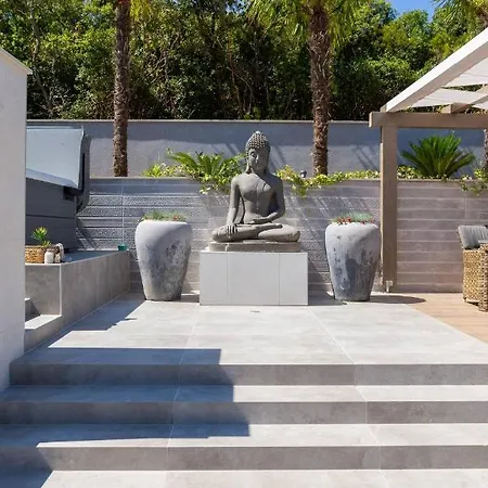 Βίλα Buddha Bay Zrnovo